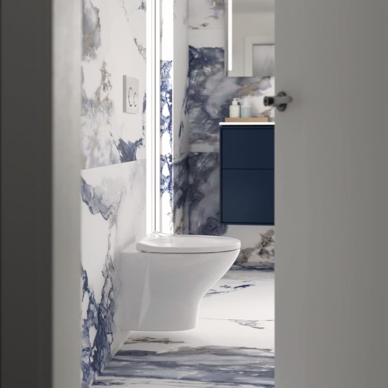 „Ifö Sense Art“ baldai ir „Spira“ WC puodas „Ifö Sense Art“ baldai ir „Spira“ WC puodas