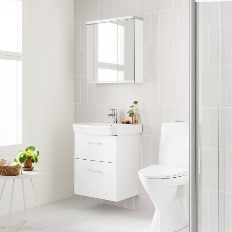 „Ifö Vinta“ vonios kambarys „Ifö Vinta“ vonios kambarys